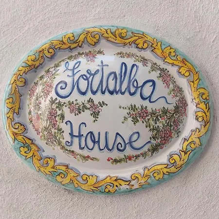 Fortalba House